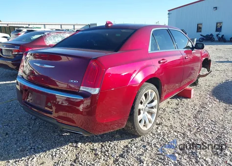 2017 Chrysler 300 Limited из США, поврежденный, VIN 2C3CCAAG5HH614382